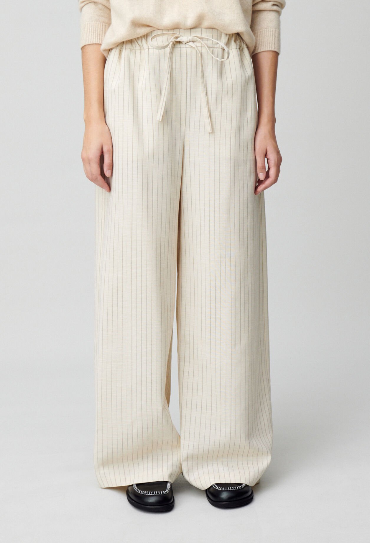 Pantalon large à rayures
