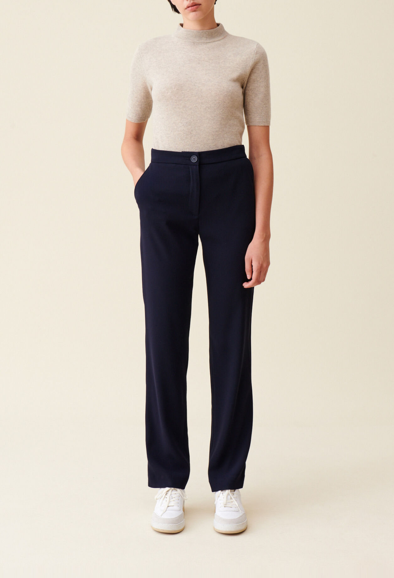 Pantalon tailleur bleu marine 