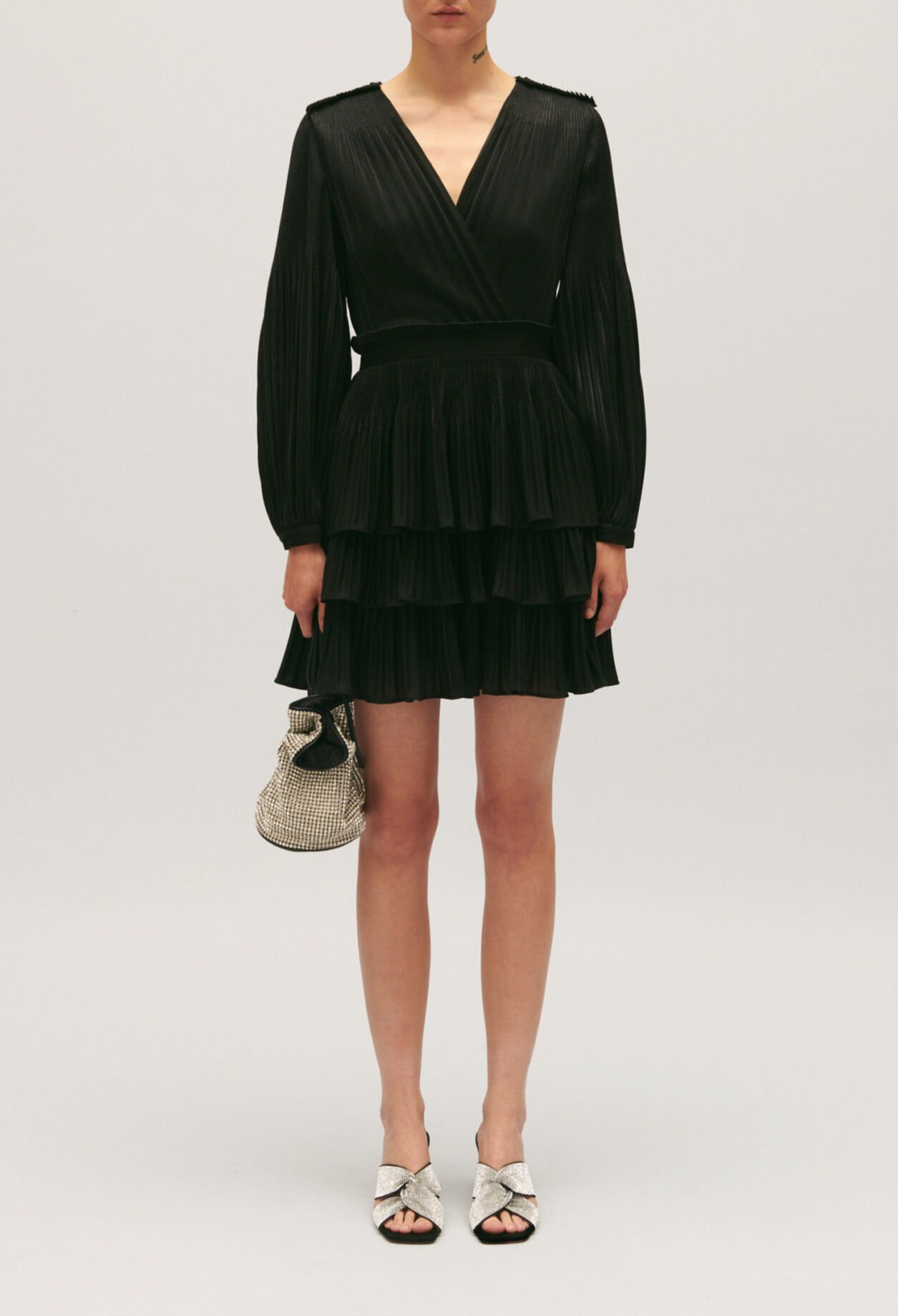 Robe courte plissée noire