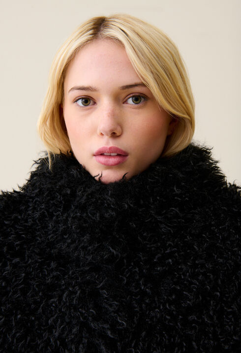 Manteau fausse fourrure noir