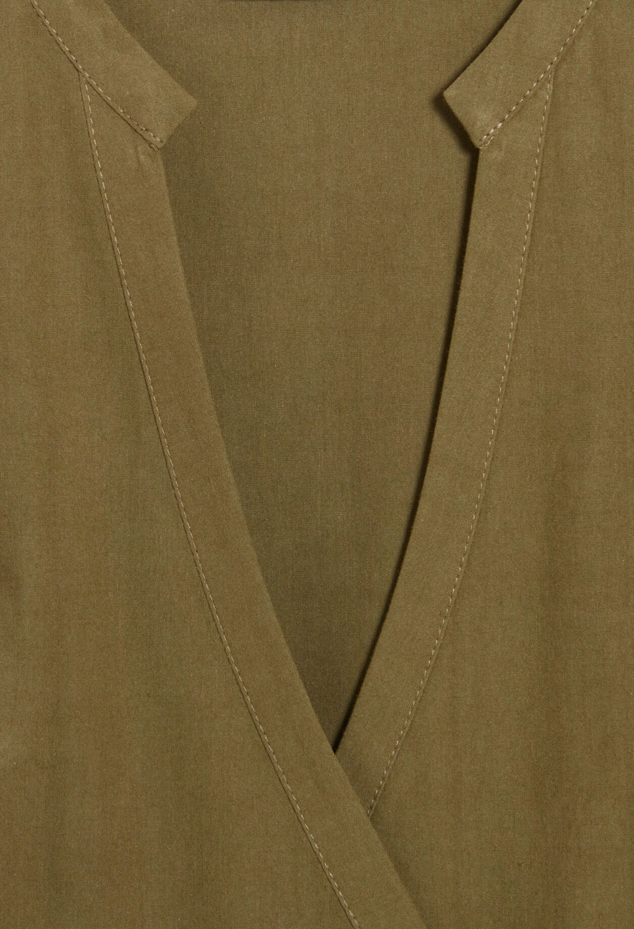 Robe courte portefeuille col mao