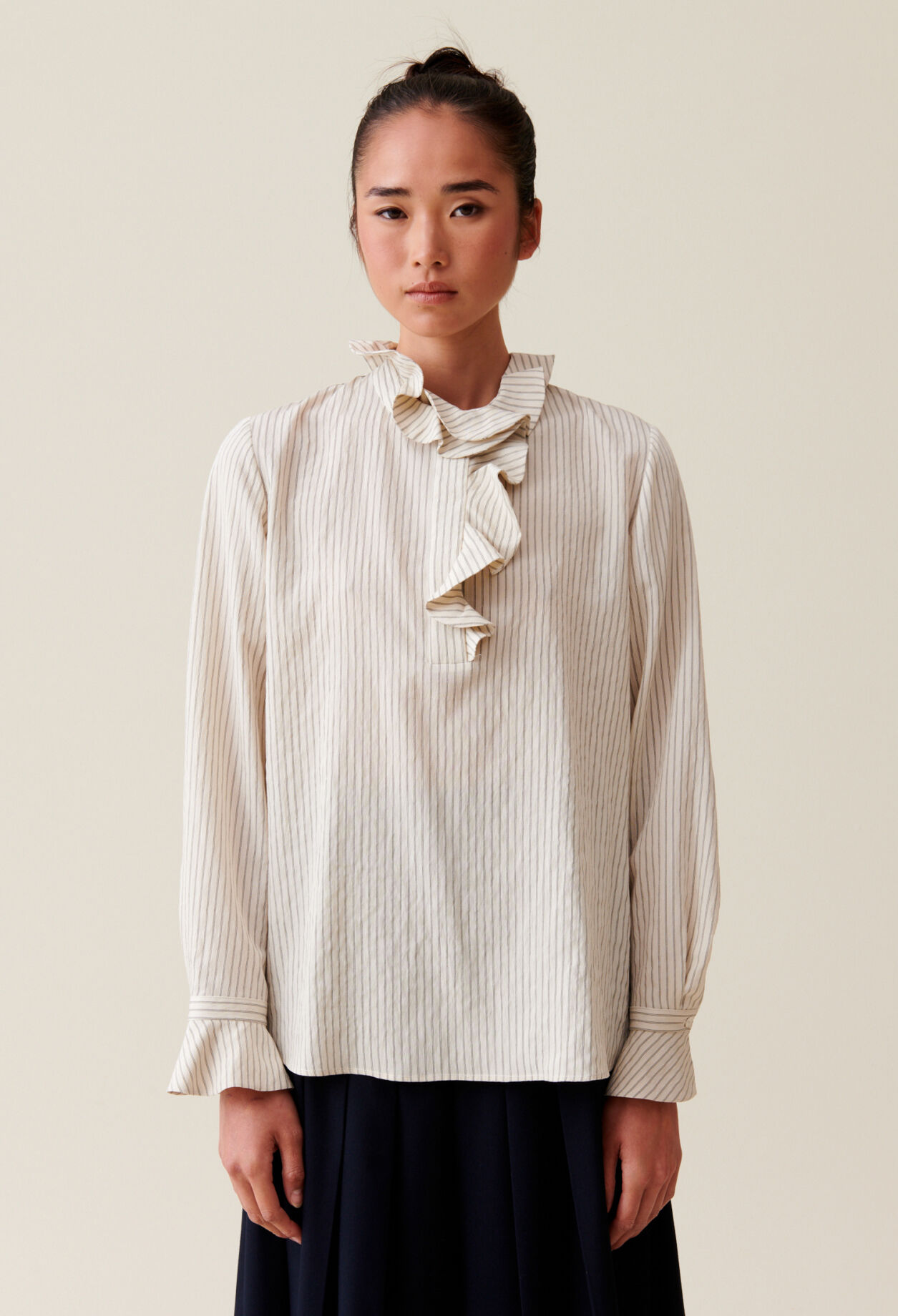 Blouse rayée à volants multiples