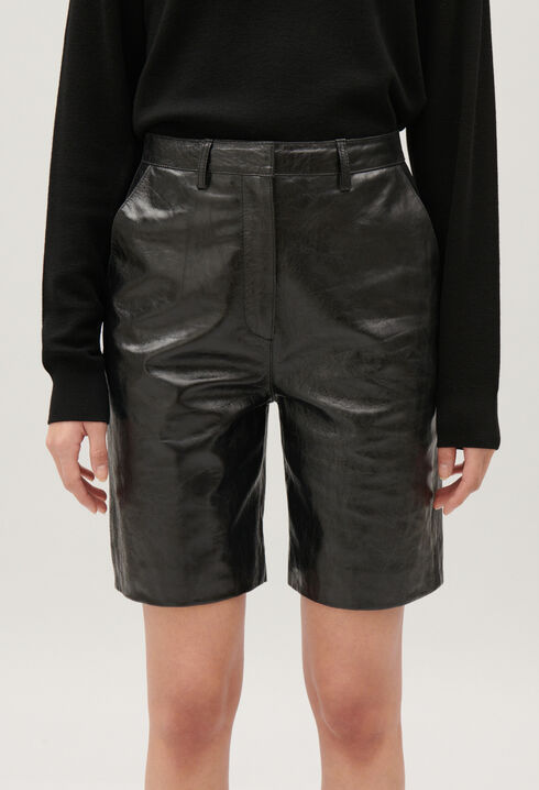 Bermuda cuir noir
