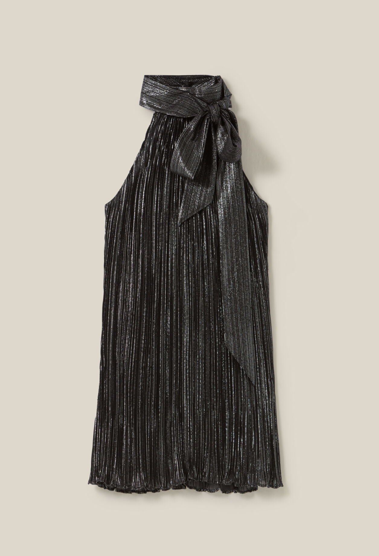 Robe courte plissée argentée
