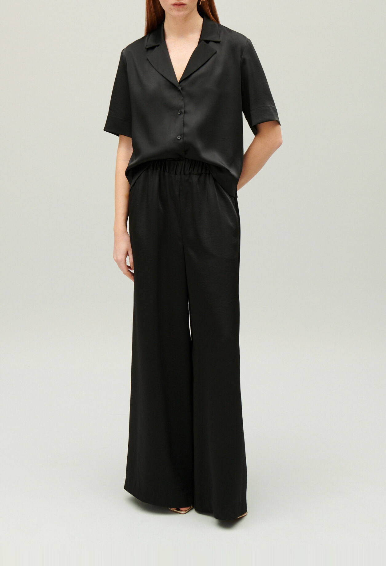 Pantalon large taille smock&eacute;e