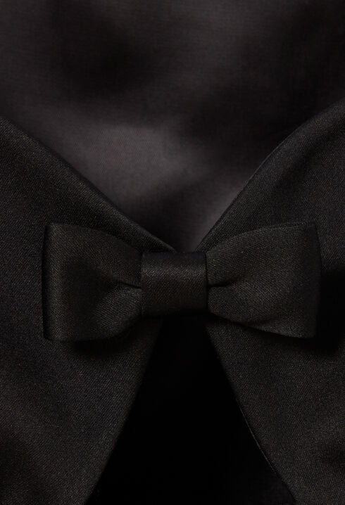 Robe courte plissée