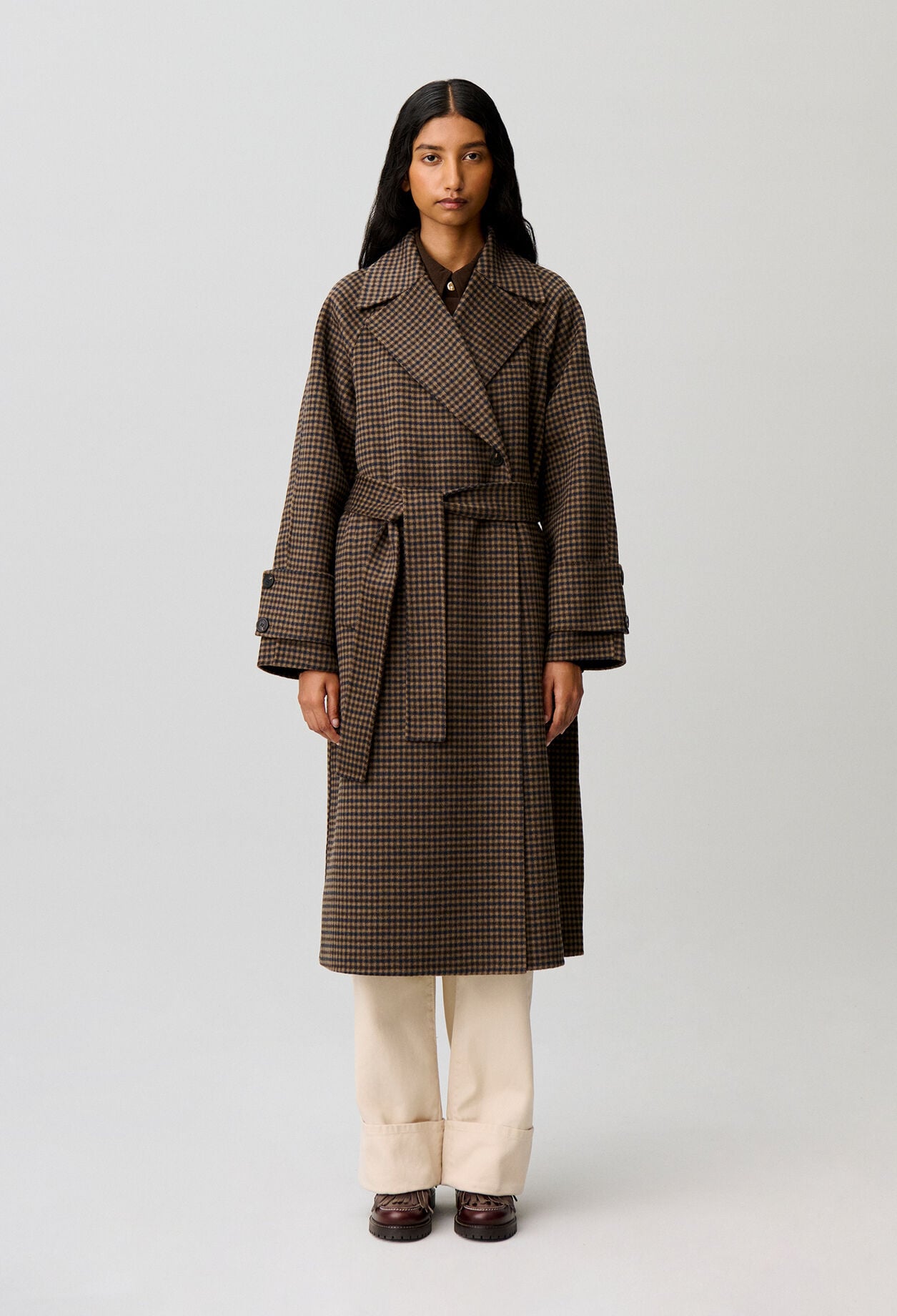 Manteau mi-long carreaux ceinture