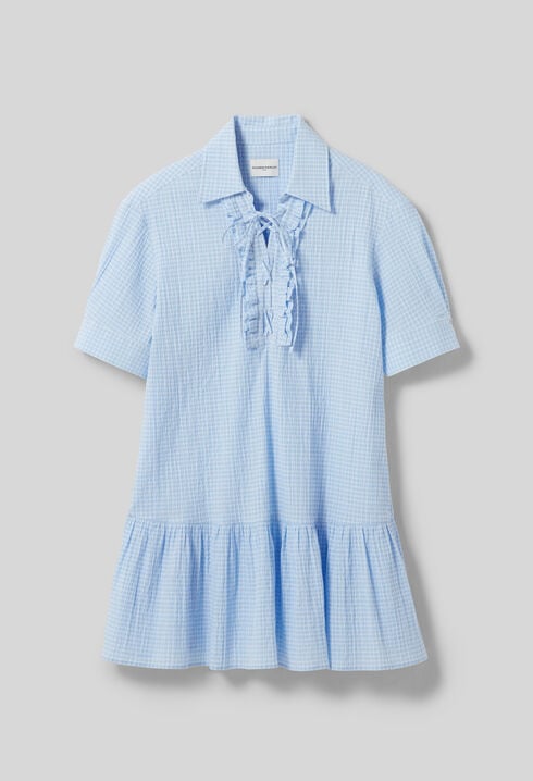 Robe courte lac&eacute;e volants