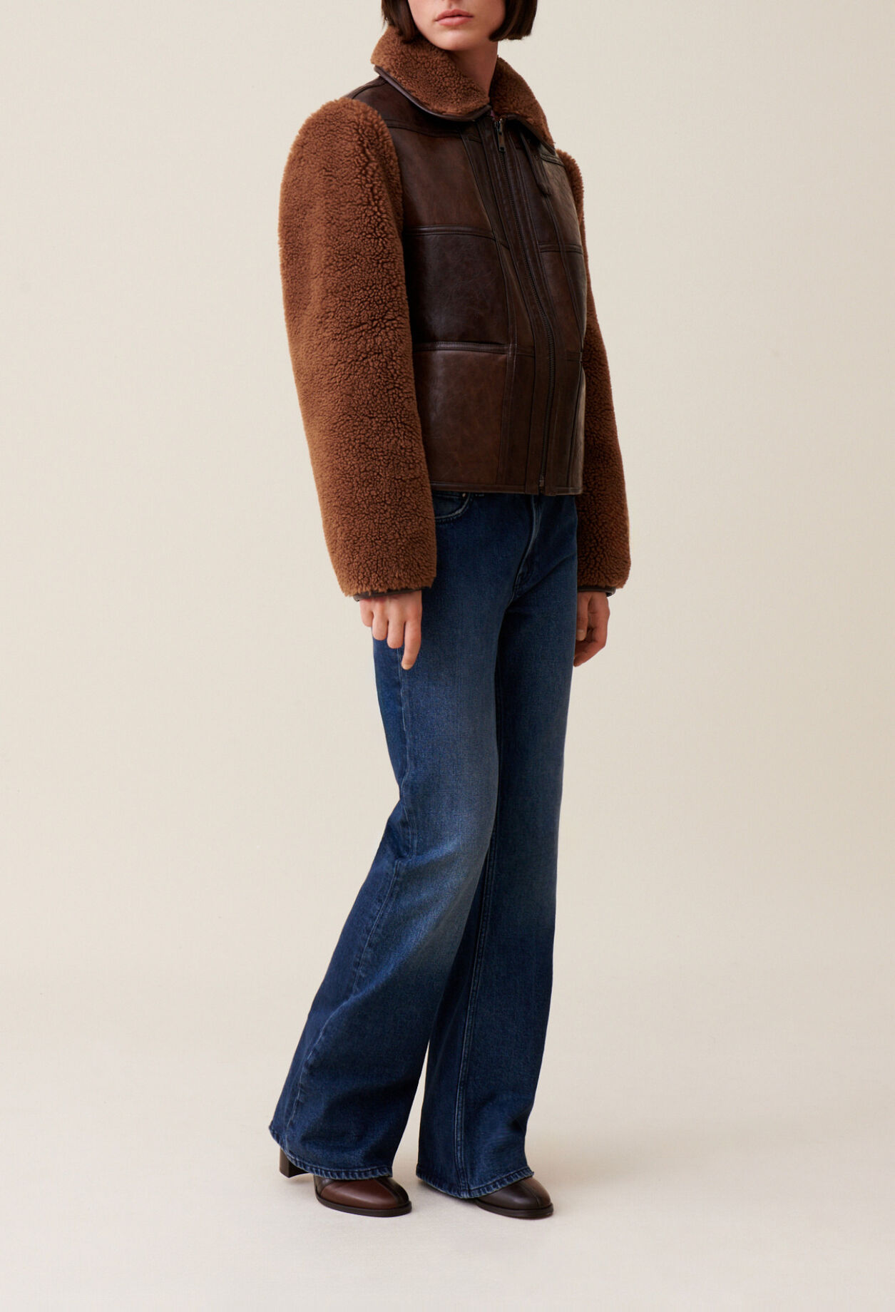 Veste bi-mati&egrave;re courte bicolore