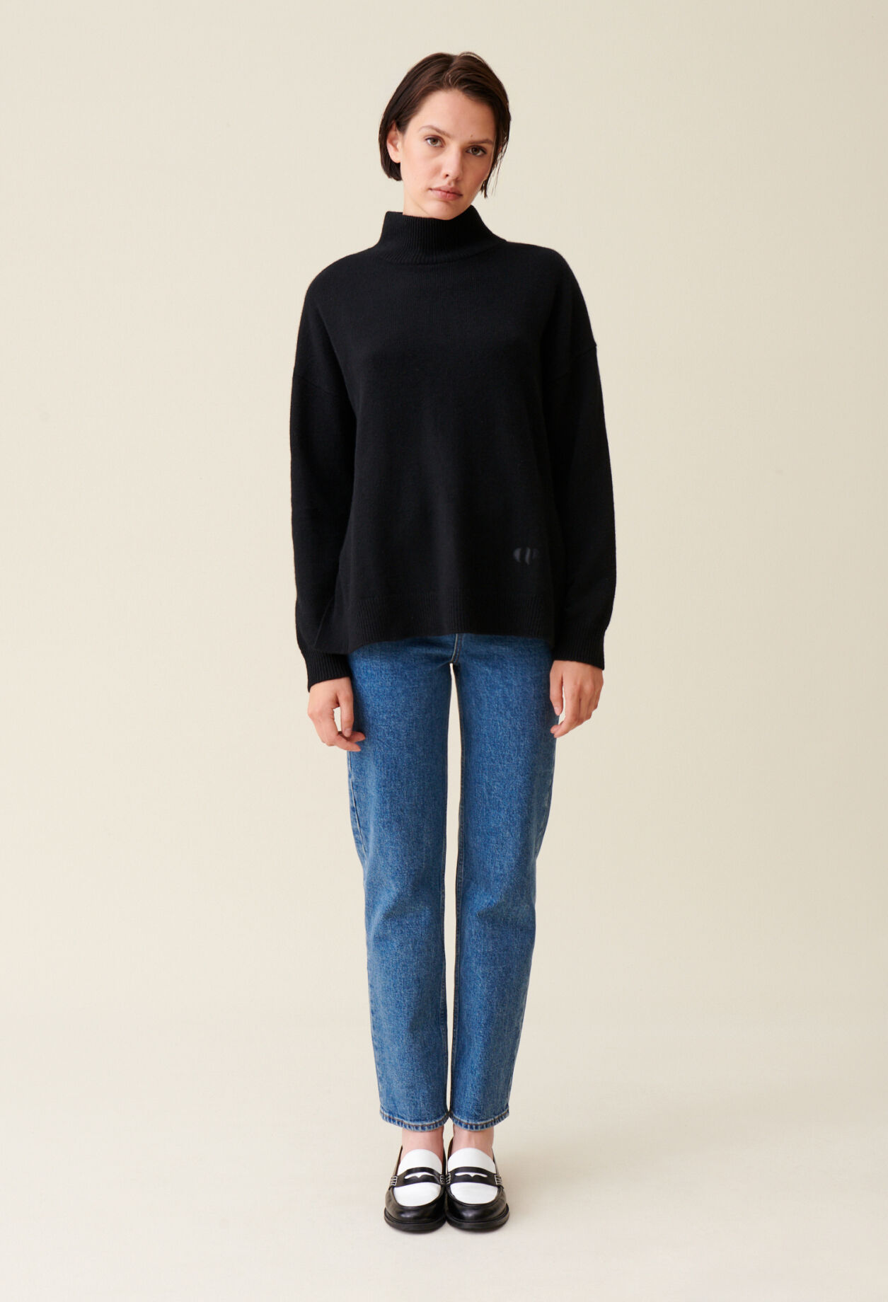 Pull col montant cachemire noir