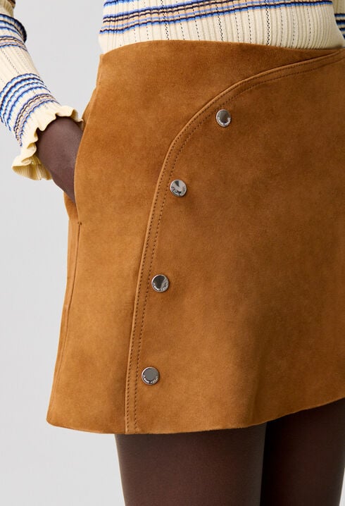 Jupe mini su&egrave;de