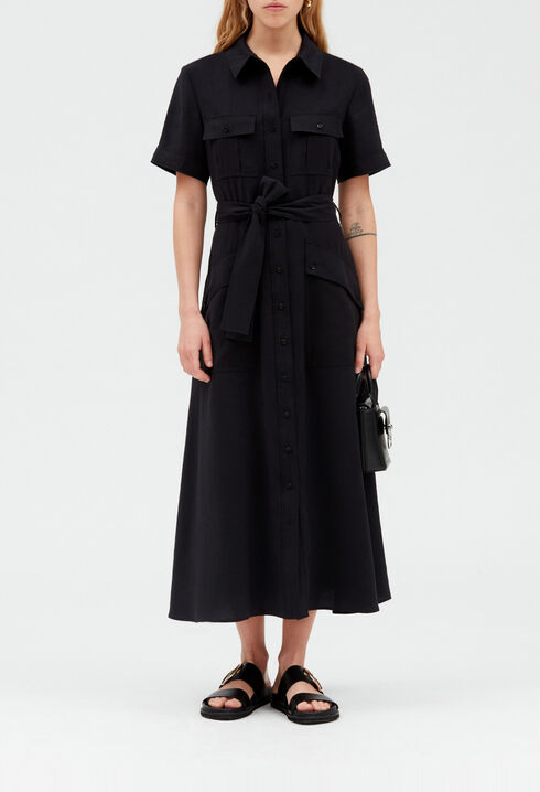 Robe midi fluide manches courtes 