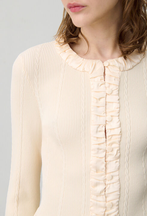 Cardigan maille fine boutonn&eacute;