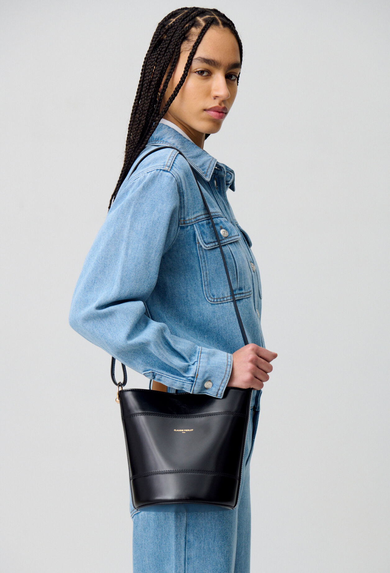 Sac Solveig seau cuir <img class=