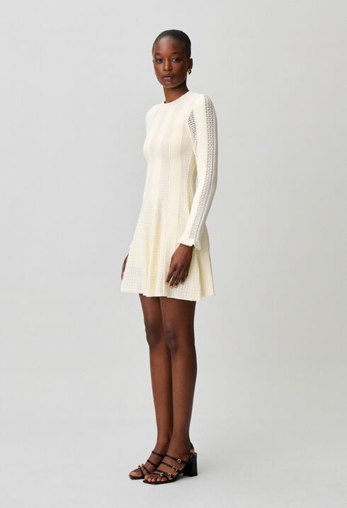 Robe courte maille patineuse