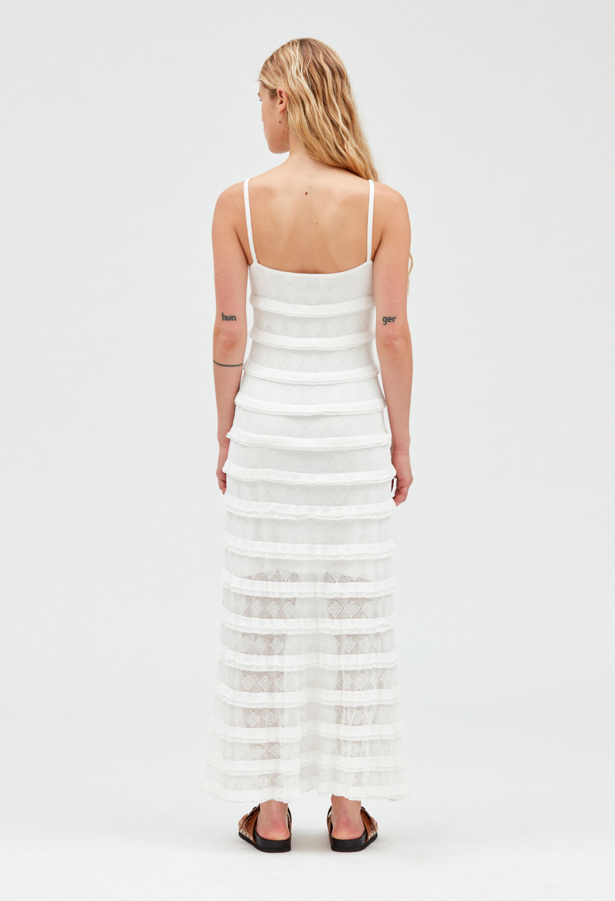 Robe longue volants écrue