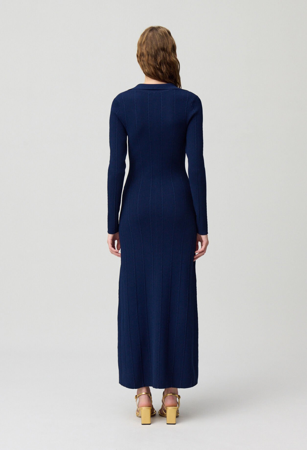 Robe mi-longue en maille