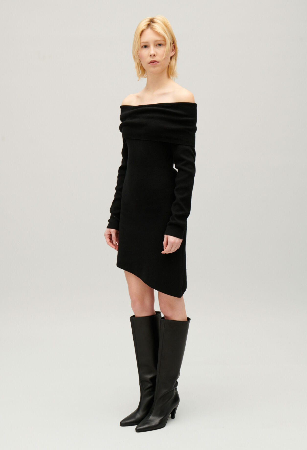 Robe asymétrique maille