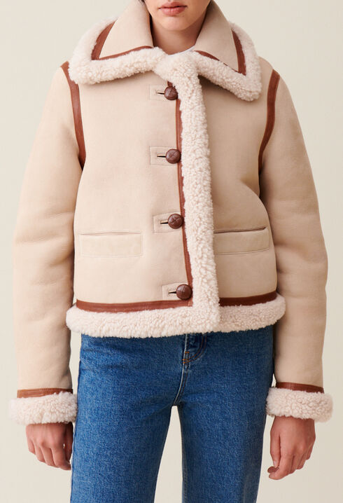 Veste peau lain&eacute;e beige