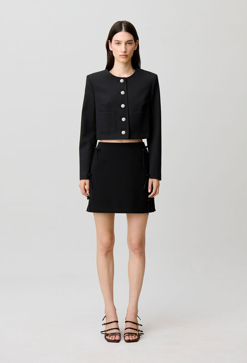Veste courte boutons bijoux