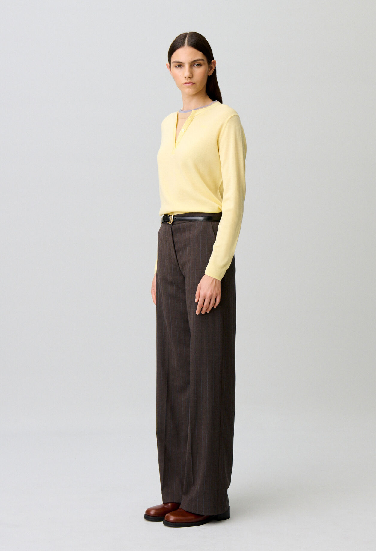 Pantalon droit laine m&eacute;lang&eacute;e ray&eacute;
