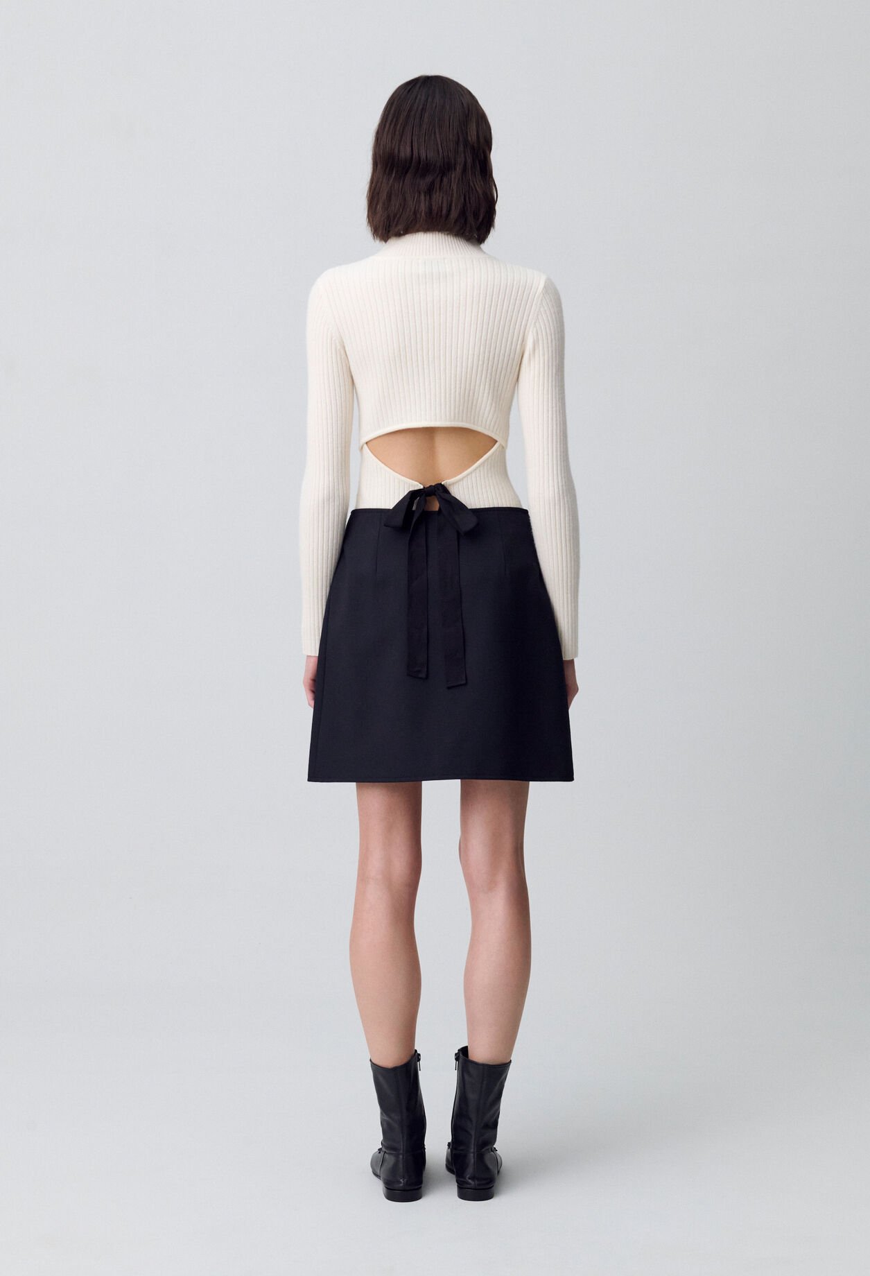 Jupe courte boutonnée