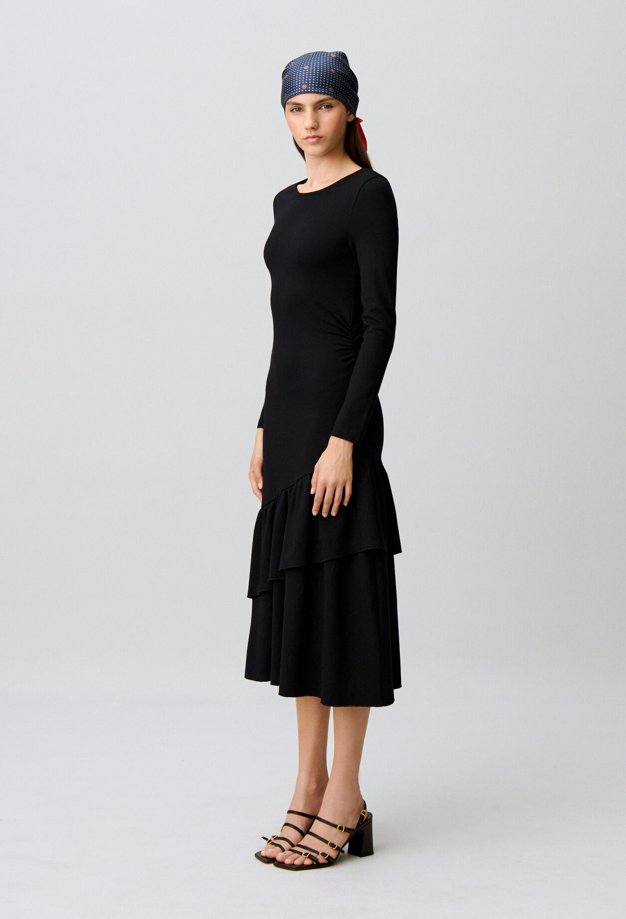 Robe moulante jersey volants
