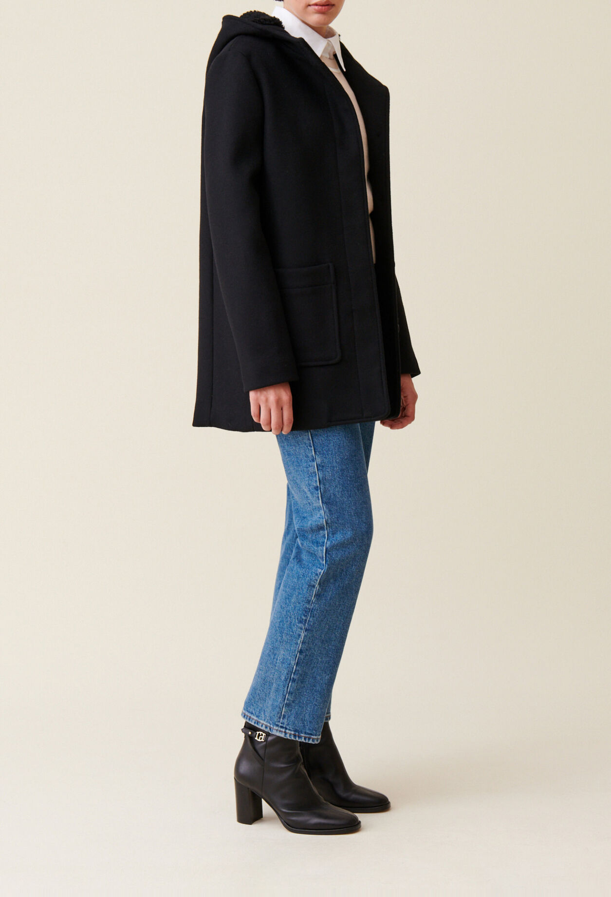 Manteau capuche noir