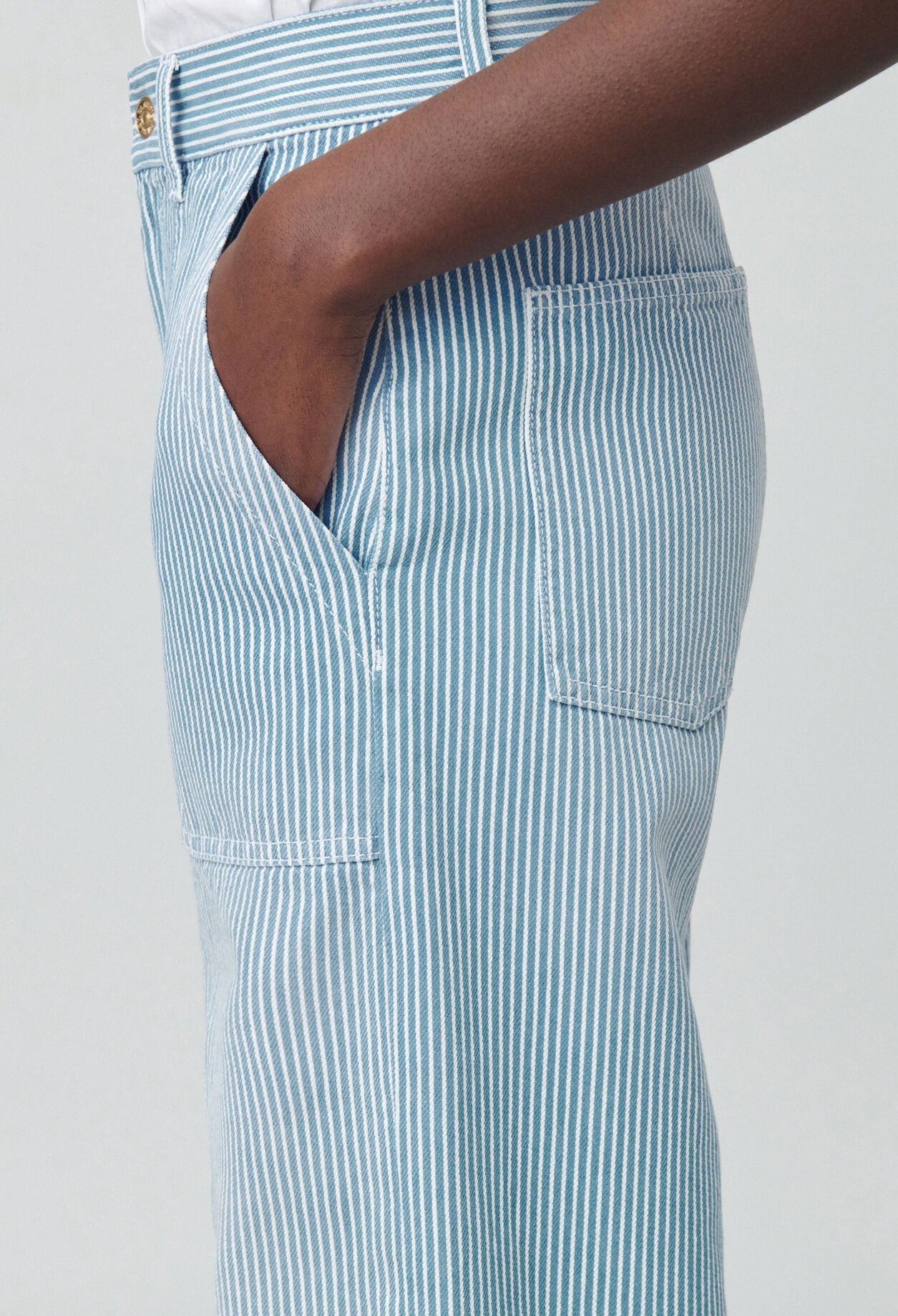 Jean large d&eacute;lav&eacute;