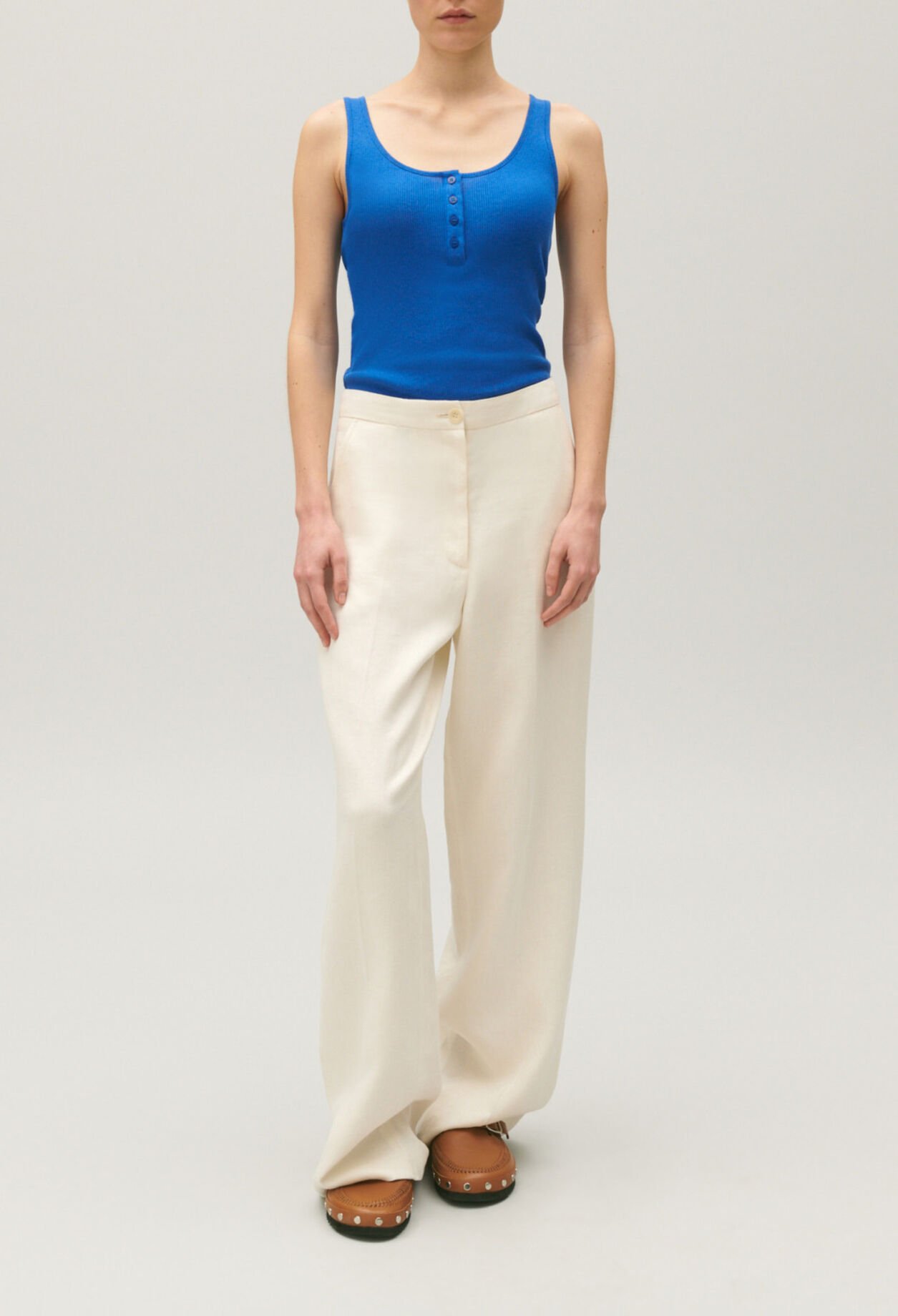 Débardeur boutonné bleu