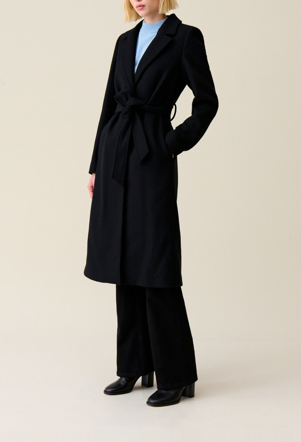 Manteau long ceinture