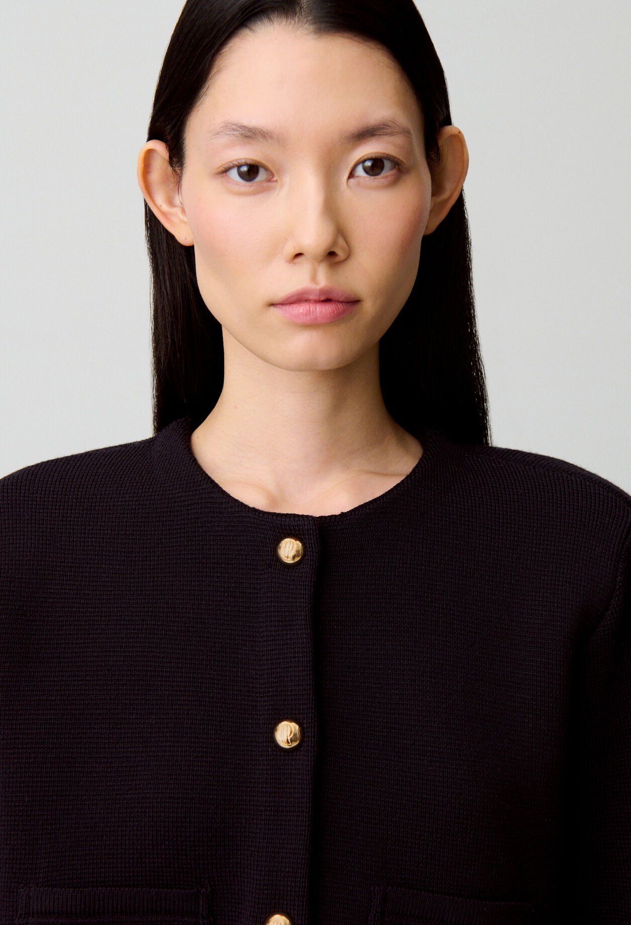 Cardigan court &agrave; col