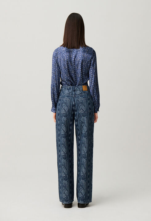 Jean droit denim imprim&eacute;
