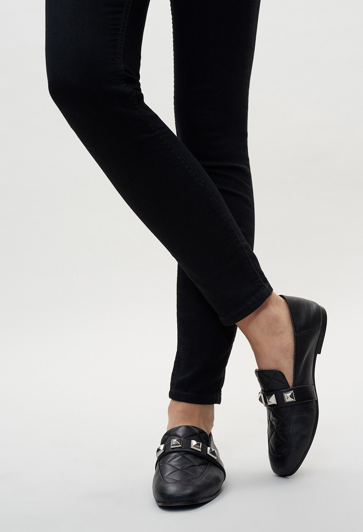 Mocassins à clous