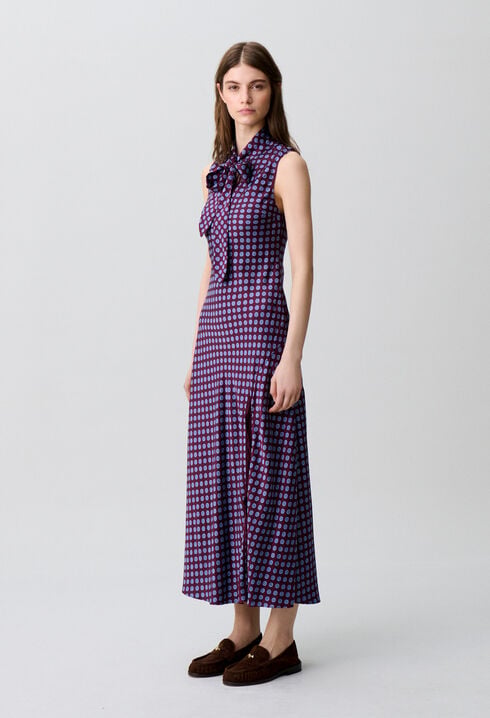 Robe fluide longue dentelle