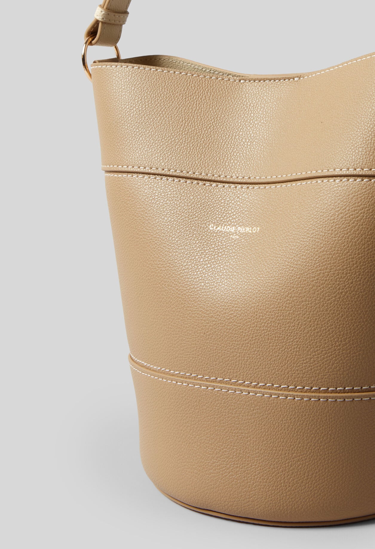 Sac seau Solveig cuir grain&eacute;