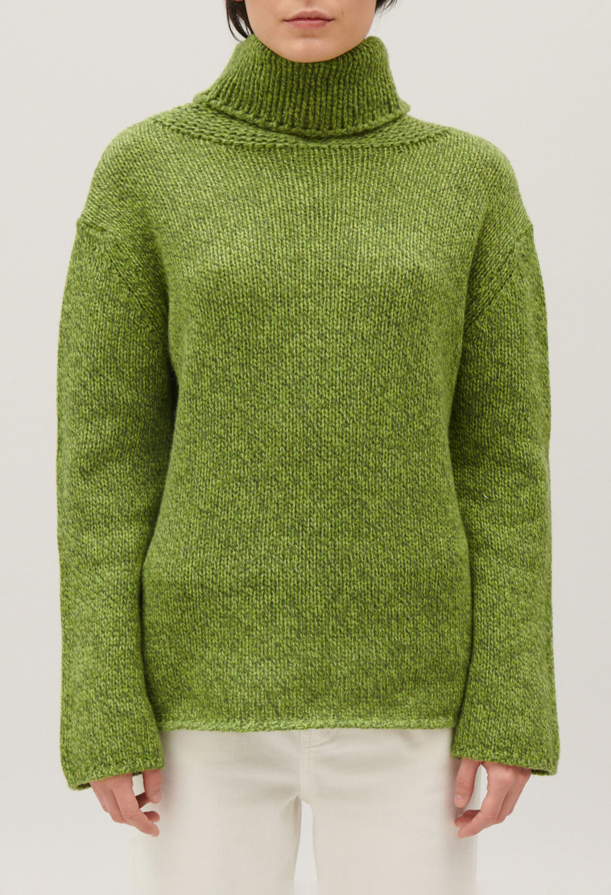 Pull col roul&eacute; maille matcha