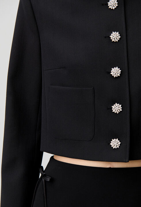 Veste courte boutons bijoux