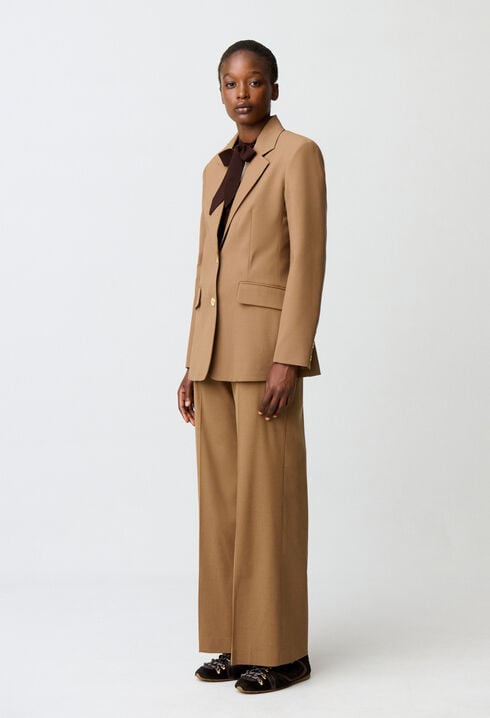 Veste tailleur cintr&eacute;e