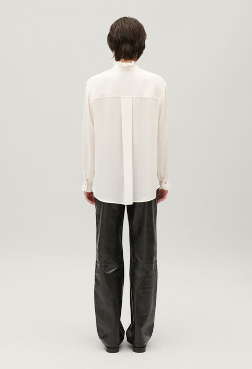 Chemise blanche col montant ondulé 