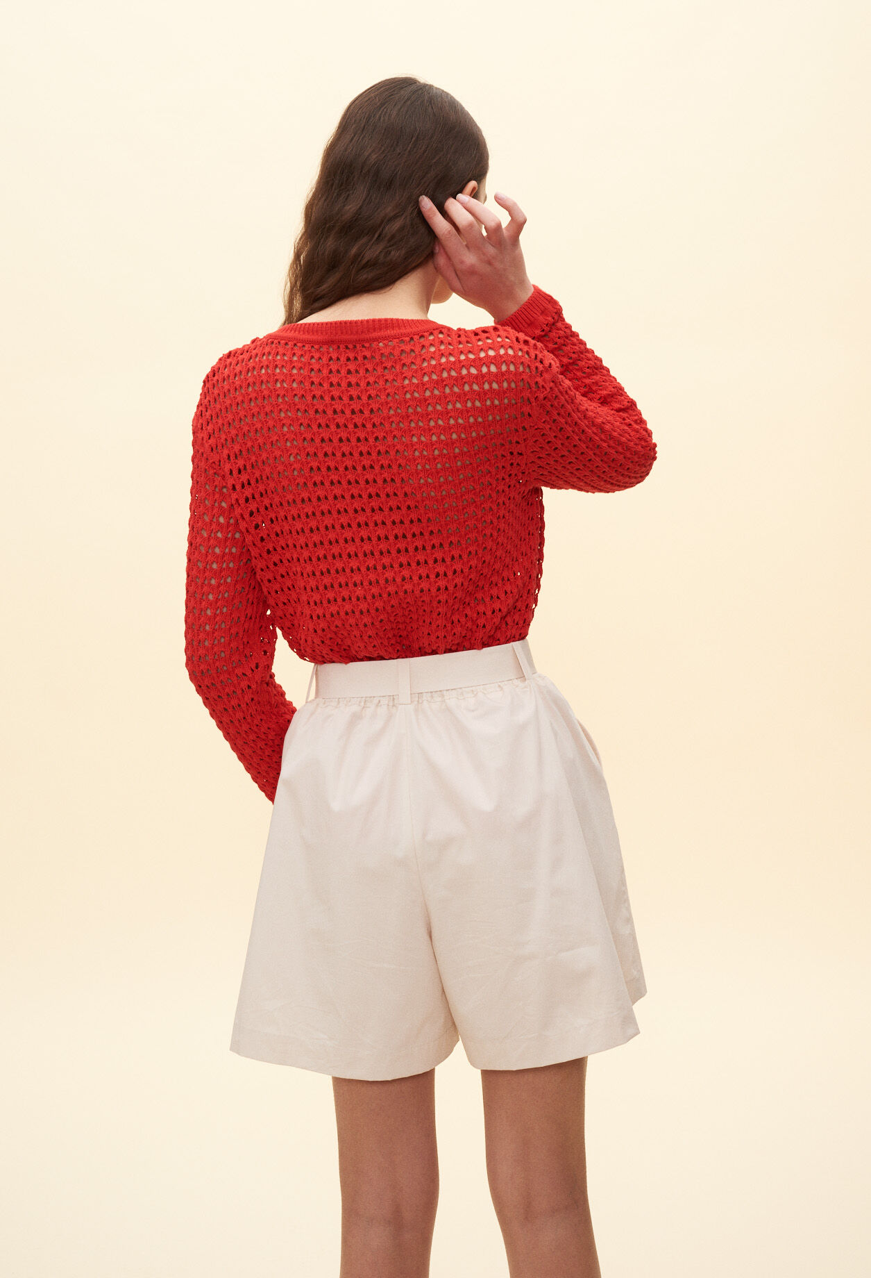 Pull ajouré rouge