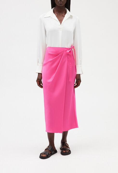 Jupe mi-longue nouée rose