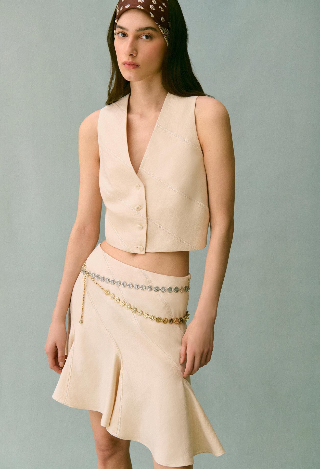 Jupe courte asym&eacute;trique