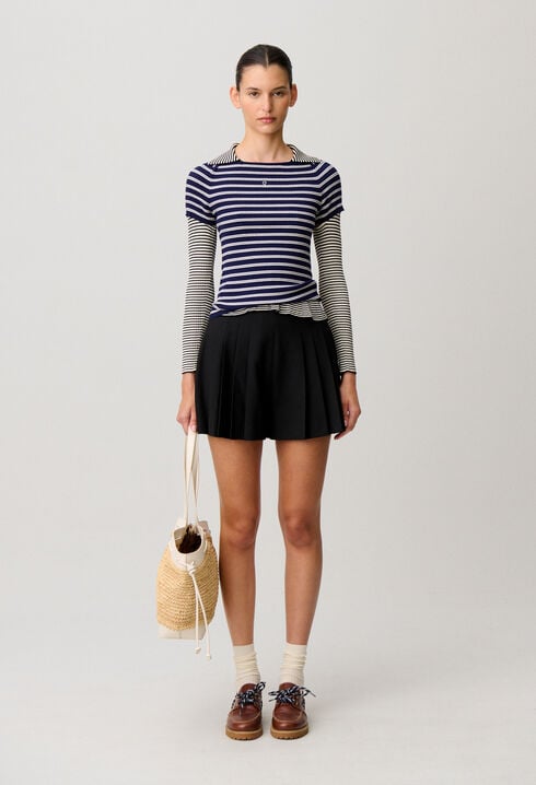 Short &eacute;vas&eacute; pliss&eacute; noir