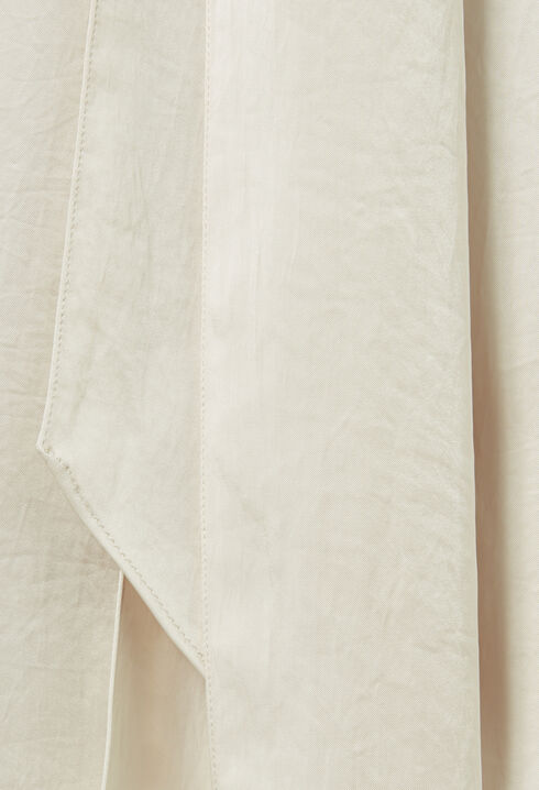 Blouse fluide col lavallière