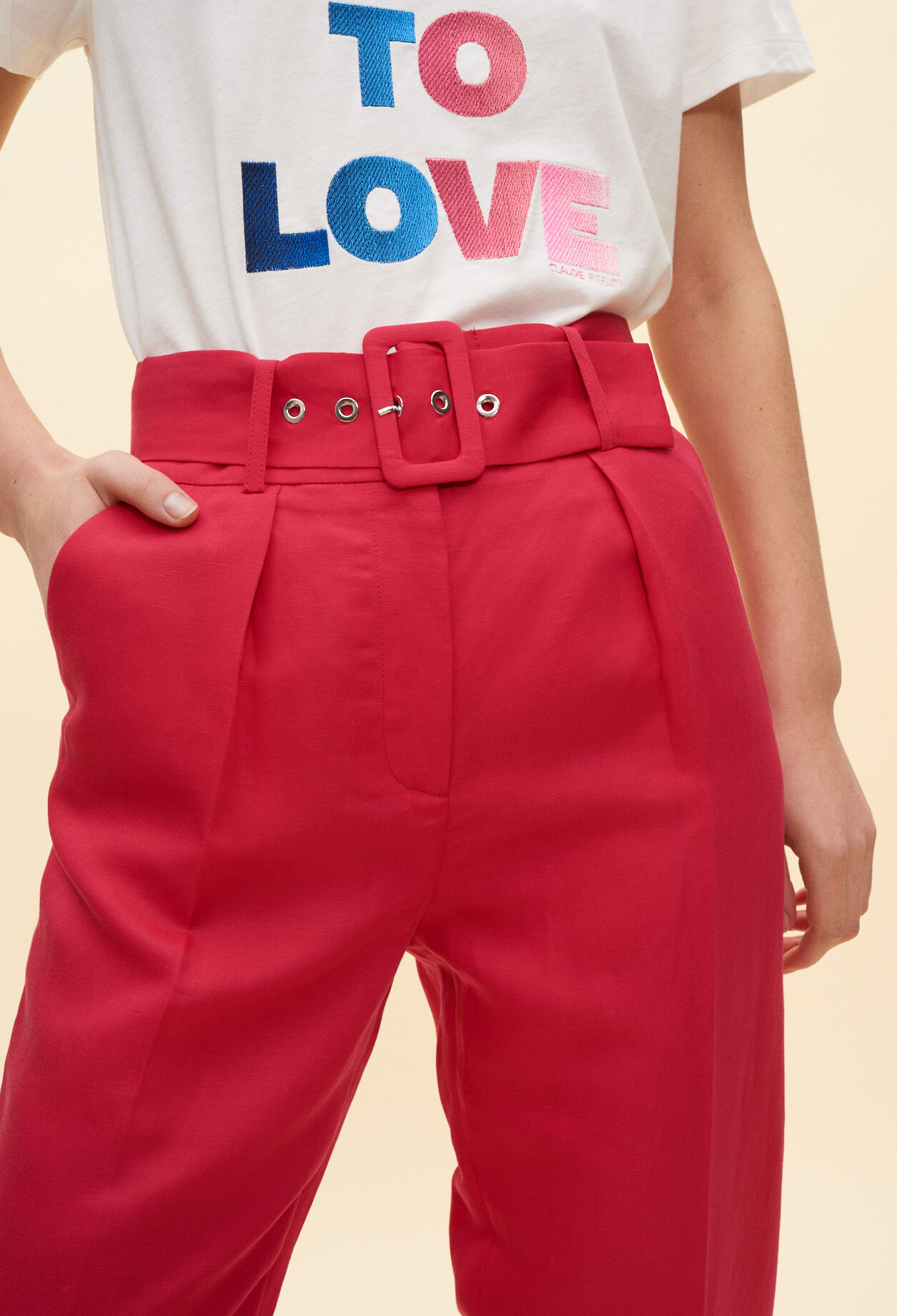 Pantalon de tailleur ceinturé fushia