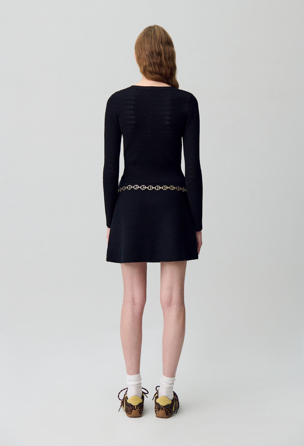Pull maille fine noeuds