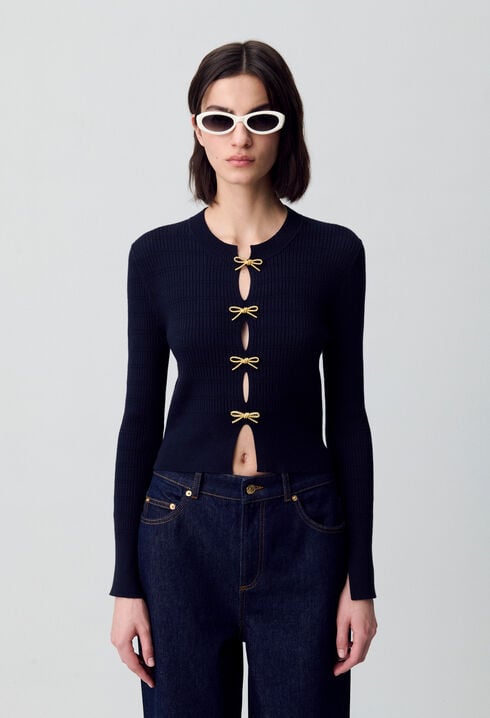 Pull maille fine noeuds
