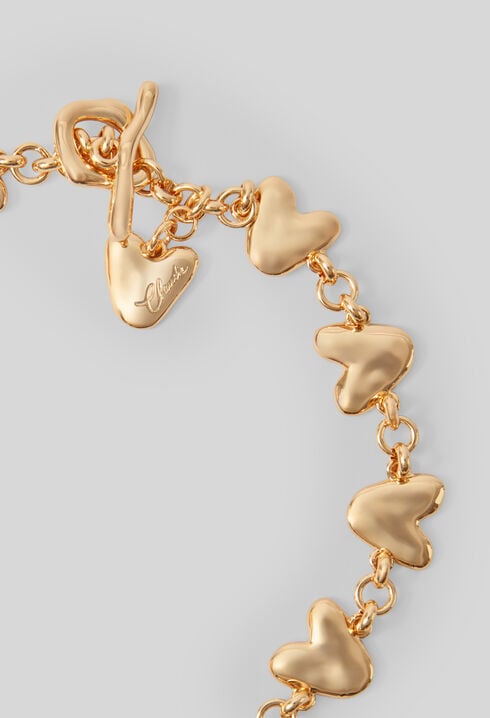 Collier c&oelig;urs martel&eacute;s