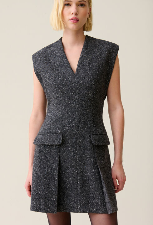 Robe grise cintrée tailleur tweed